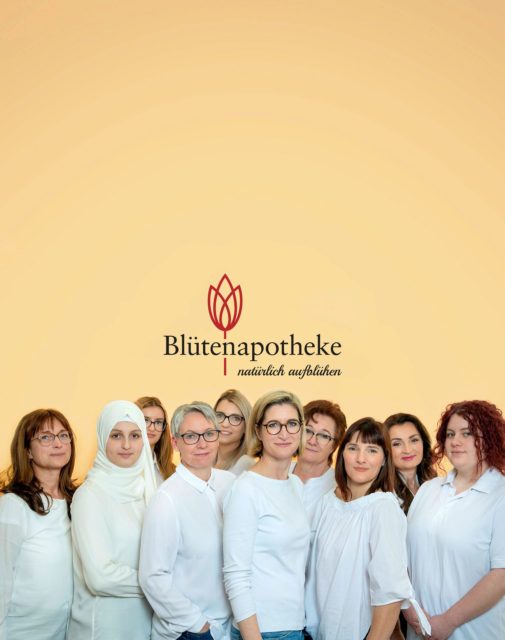 bluetenapo-home-about-beige-logo